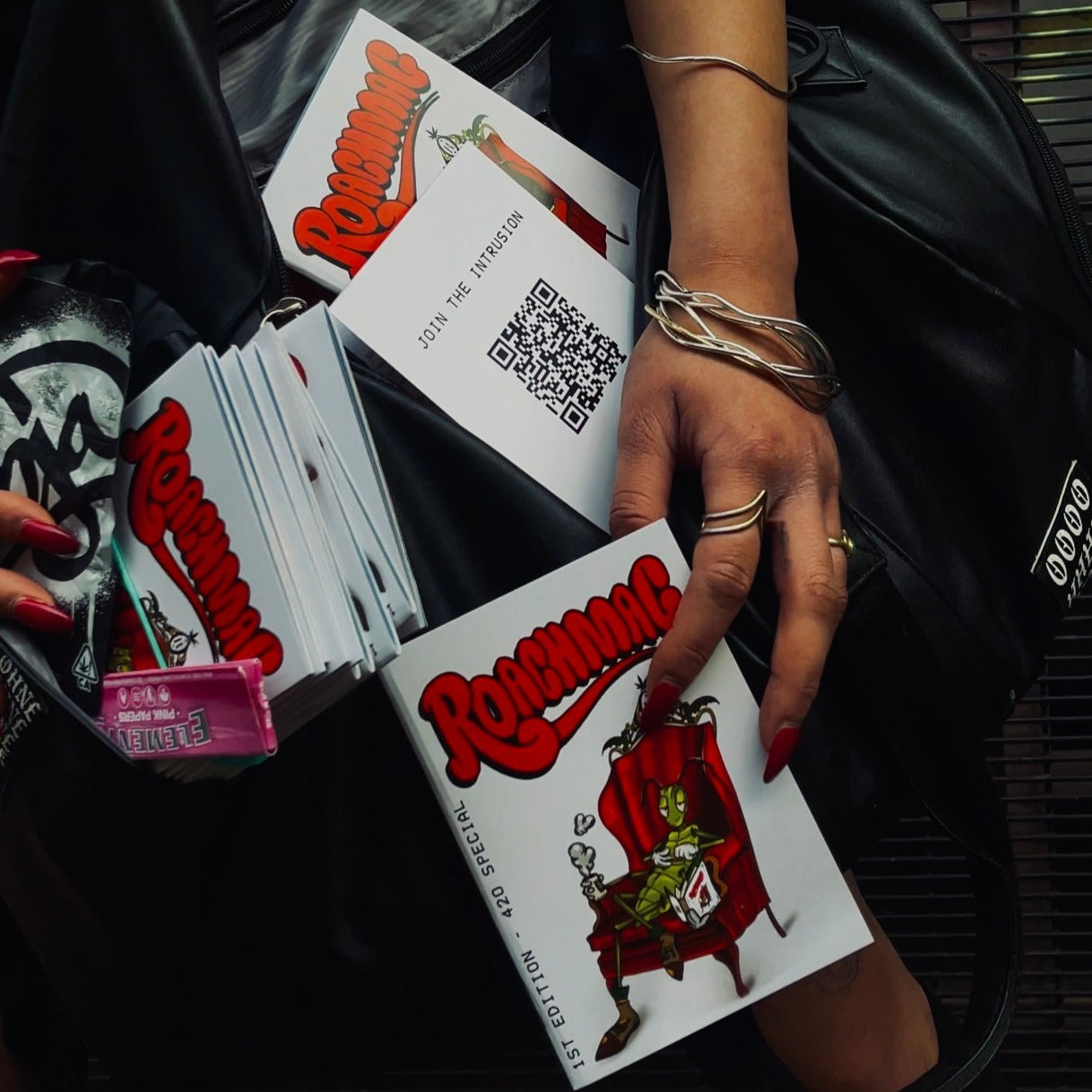 ROACH MAG - Issue 1
