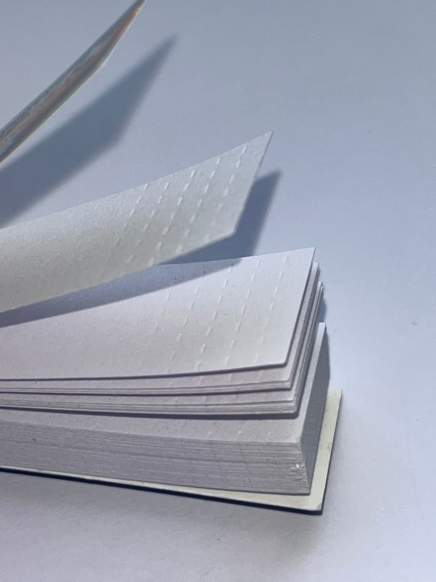 ELEMENTS Premium Rolling Tips Perforated