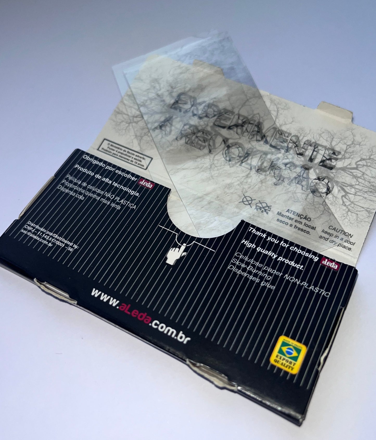 aLedinha Transparent Papers